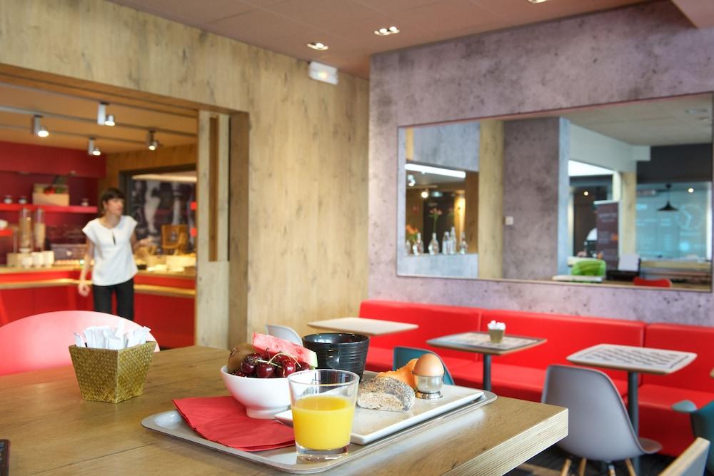 Ibis Pau Lescar Hotel Exterior foto