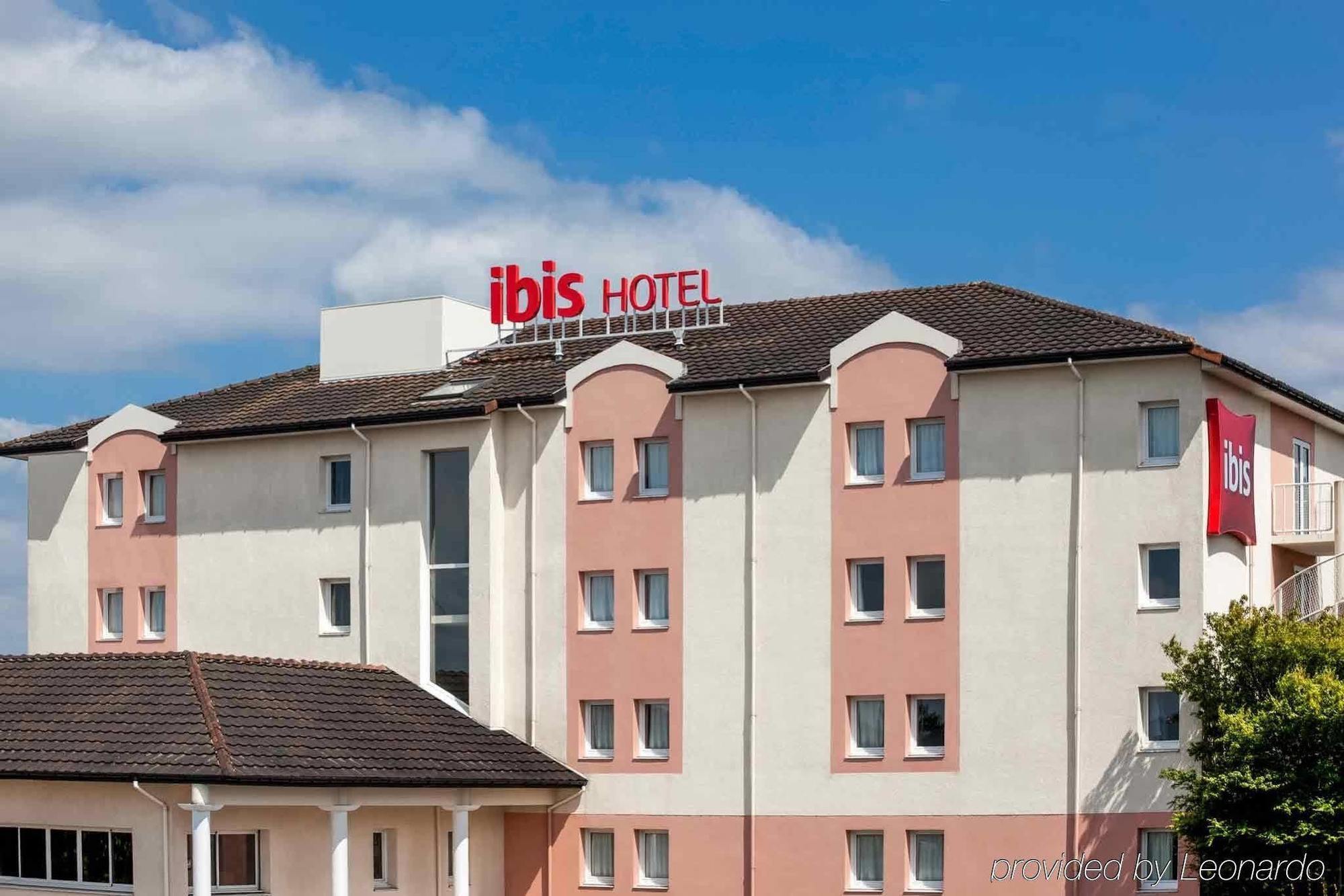 Ibis Pau Lescar Hotel Exterior foto