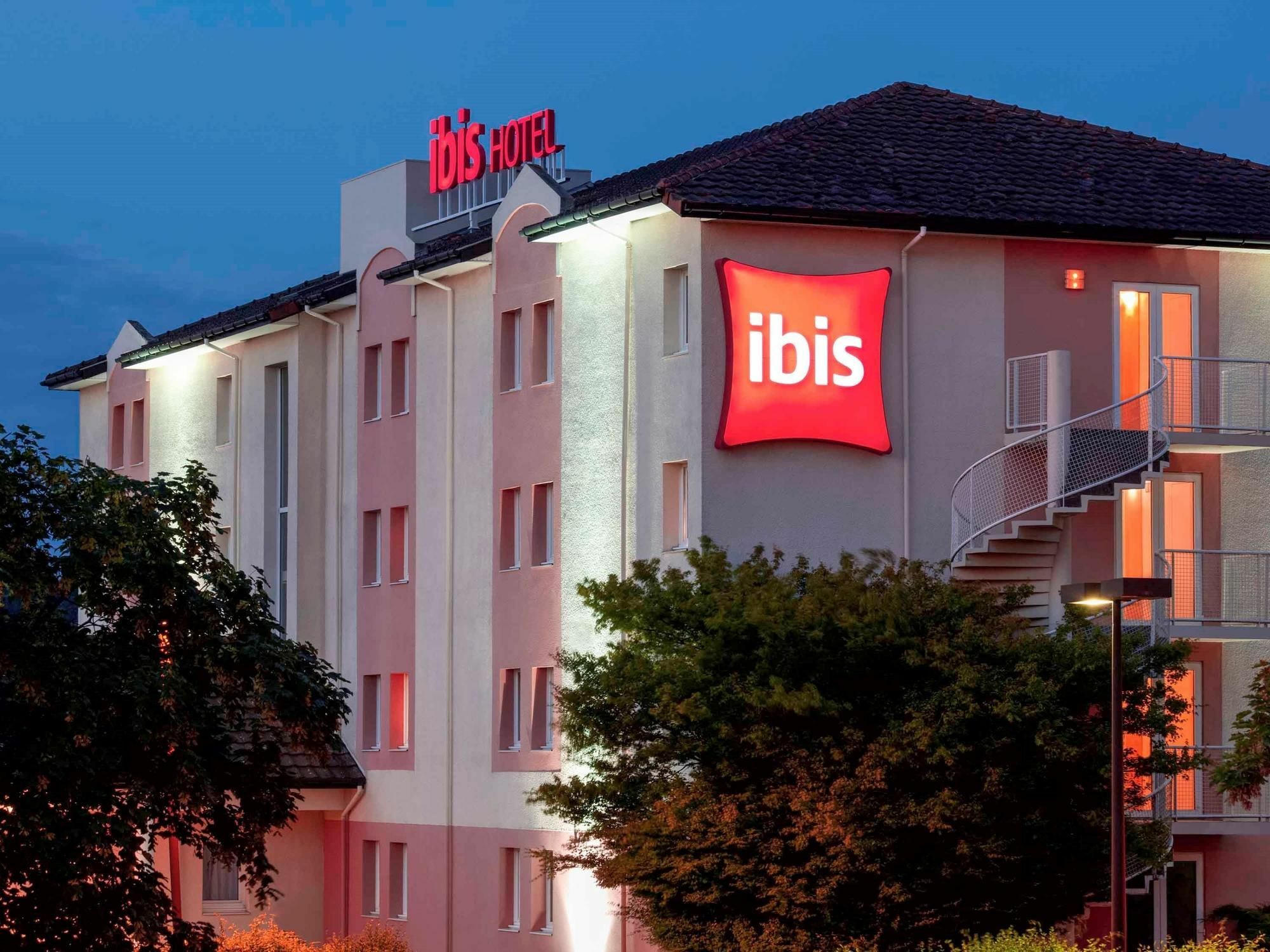 Ibis Pau Lescar Hotel Exterior foto